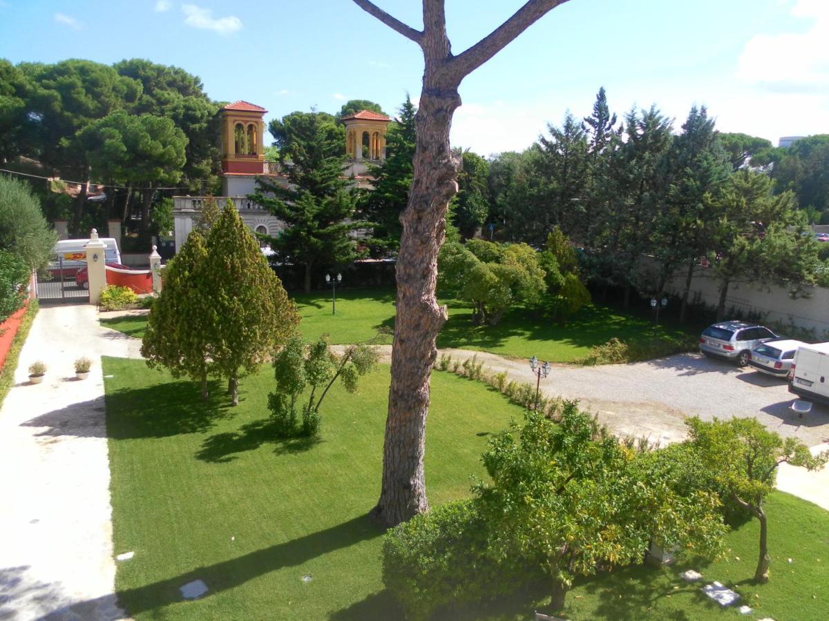Executive L'Orangerie Bb Bari Exterior foto